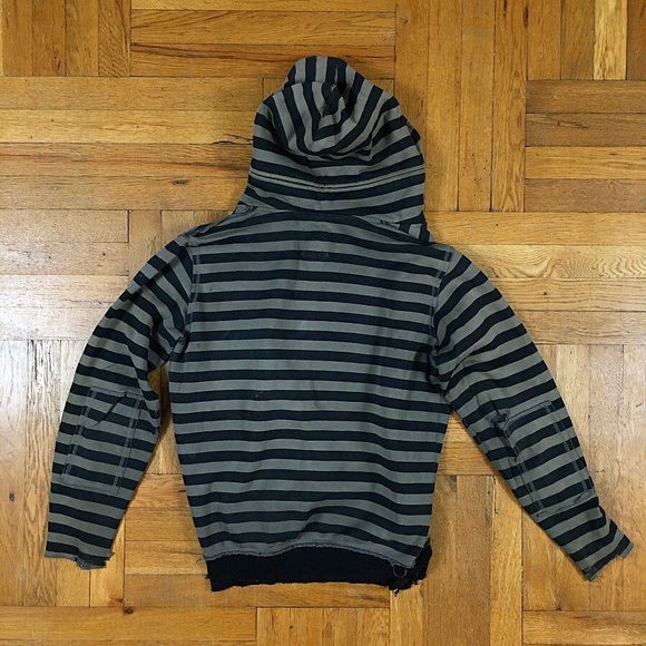 ❌SOLD❌ Fallen Distressed Hoodie Medium - Picture 2 of 4